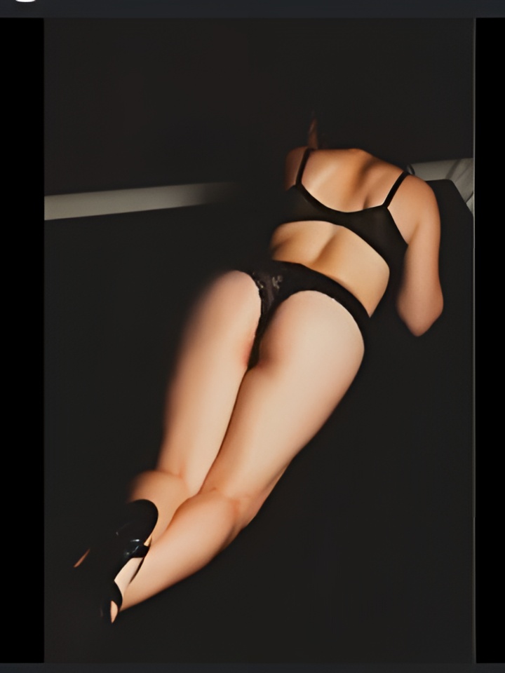 Анфиса привлекательная девушка из Златоуста цена от 2000 руб