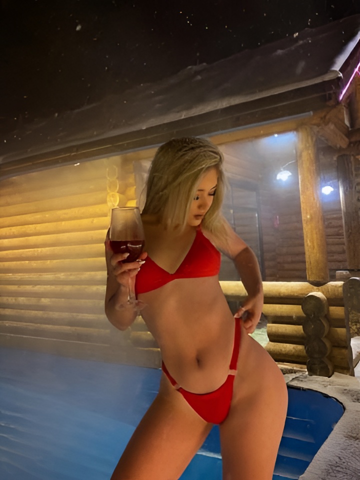 Тамара привлекальеная девушка из Златоуста цена от 2500 руб