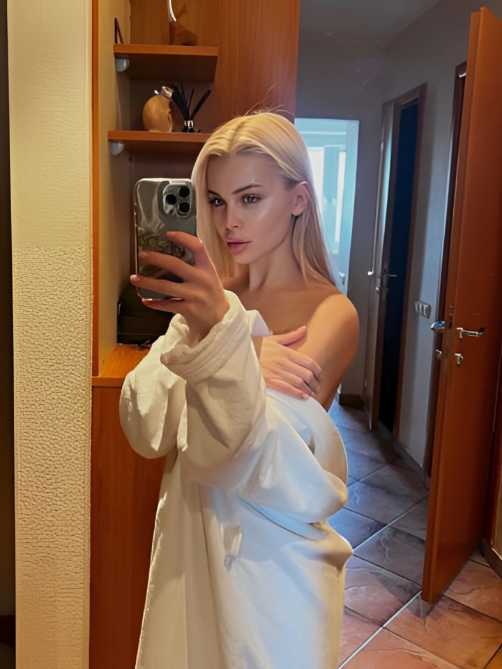 Тая привлекальеная девушка из Златоуста цена от 3000 руб