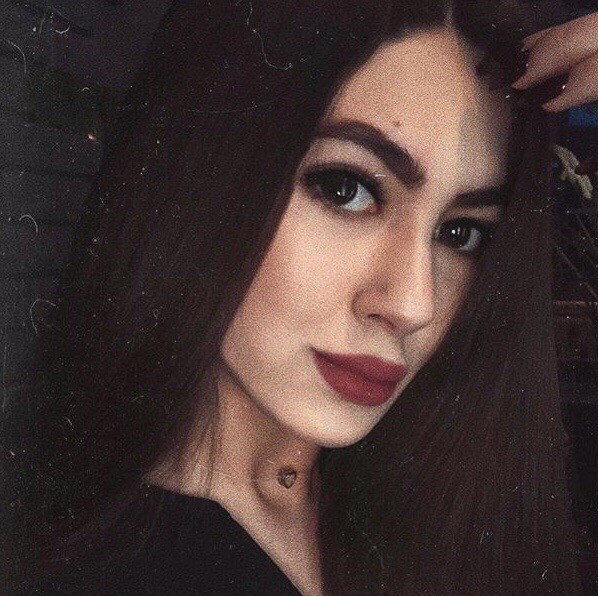 Людмила привлекальеная девушка из Златоуста цена от 3000 руб