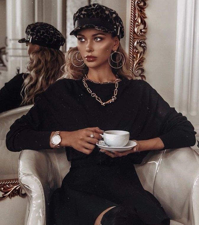 Яна привлекальеная девушка из Златоуста цена от 3500 руб