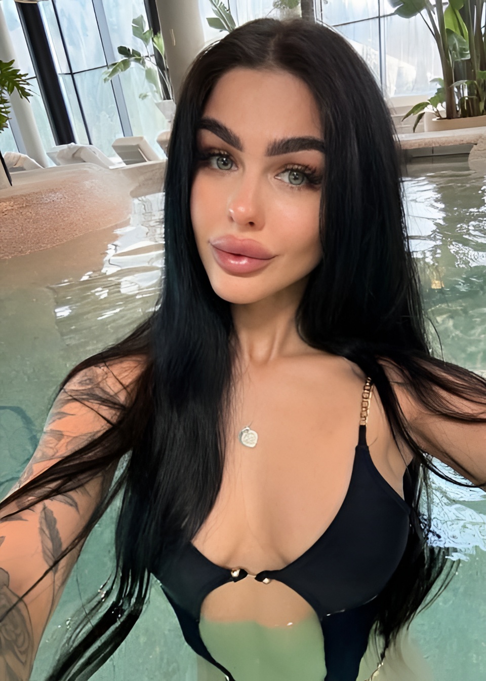 ДАШЕНЬКА привлекательная девушка из Златоуста цена от 15000 руб