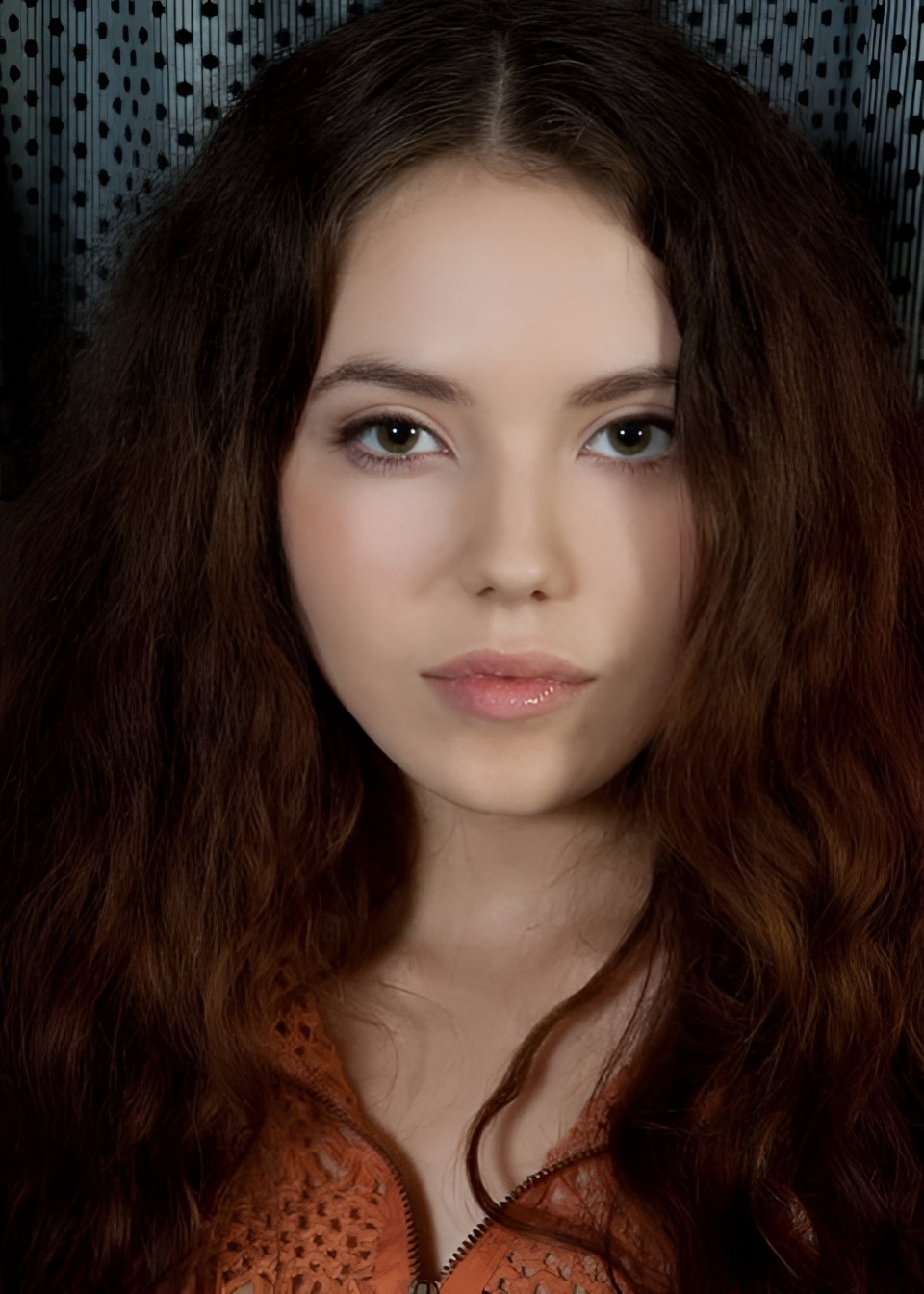 Елена привлекательная девушка из Златоуста цена от 3500 руб