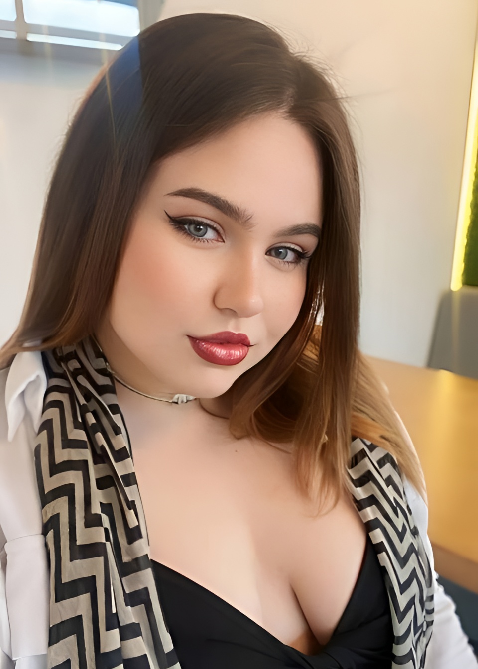 Ульяна привлекательная девушка из Златоуста цена от 6000 руб