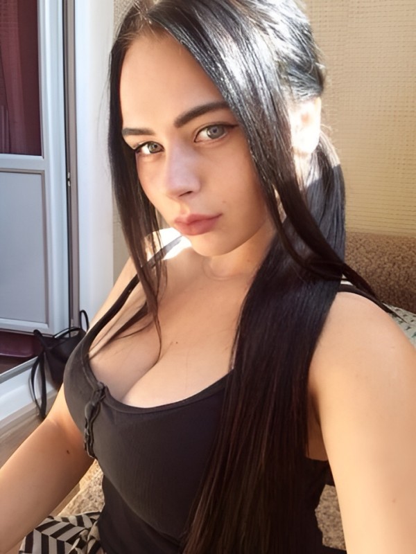 Рада привлекательная девушка из Златоуста цена от 5000 руб