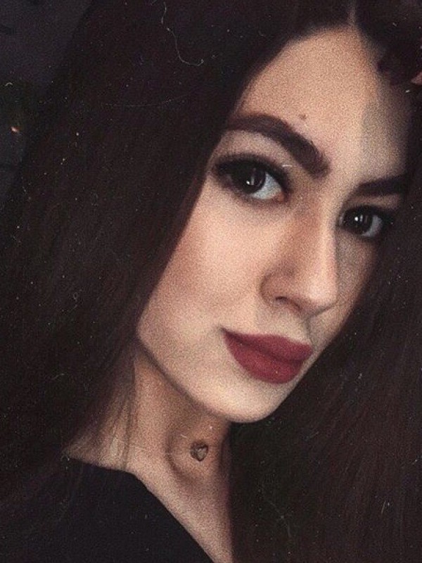 Людмила привлекательная девушка из Златоуста цена от 3000 руб