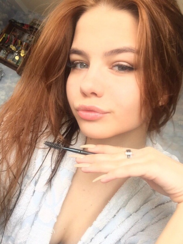 Инга привлекательная девушка из Златоуста цена от 3500 руб