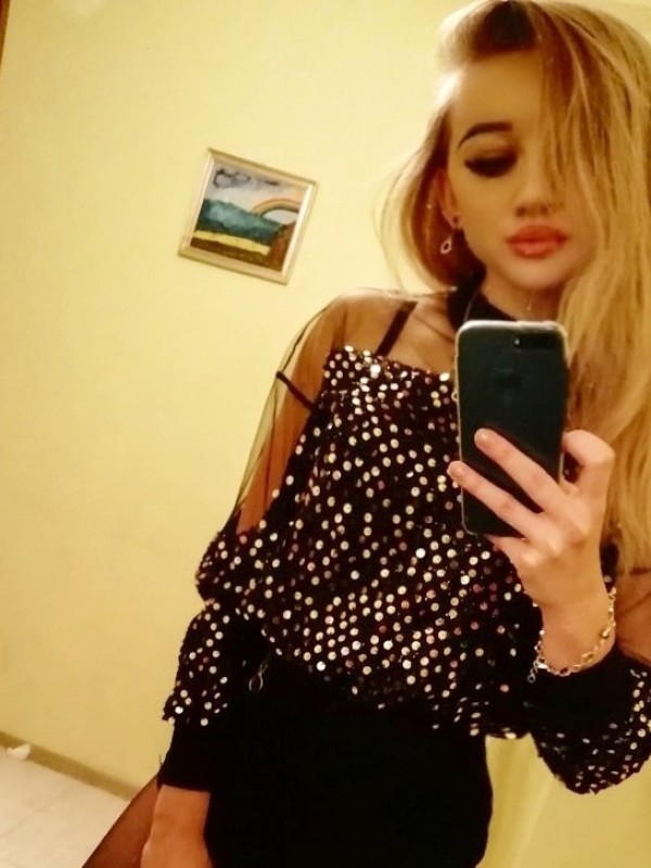 Влада привлекательная девушка из Златоуста цена от 3500 руб