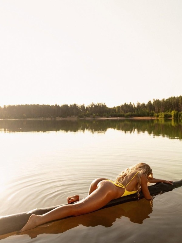 Света привлекательная девушка из Златоуста цена от 7000 руб